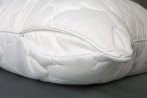 CHehol na molnii IMG 0049 600x400 - ПОДУШКА ХОЛЛОФАЙБЕР MIRTEX MICROFIBER/SILICONE