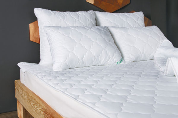 Krovat 2 600x400 - ПОДУШКА ХОЛЛОФАЙБЕР MIRTEX MICROFIBER/SILICONE
