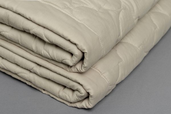 odeyalo bezh na serom 2 scaled 1 600x400 - ОДЕЯЛО ИЗ КОНОПЛИ HEMP LINE COTTON/HEMP